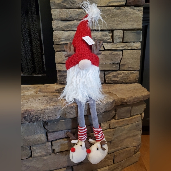 Holiday Shelf Sitter Gnome-NWT - Picture 1 of 5